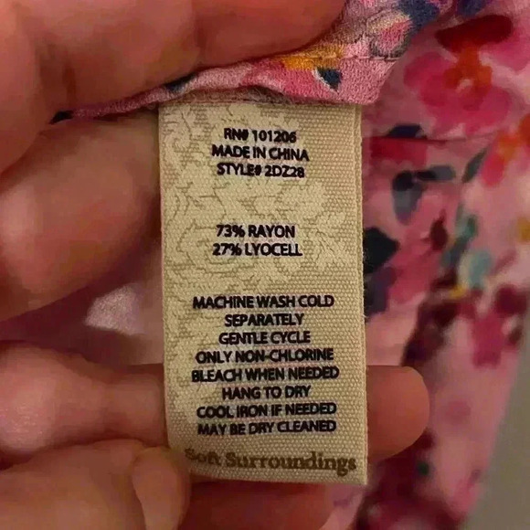 Soft Surroundings Brialla Top Floral 3/4 Sleeve Size Medium - Picture 9 of 11